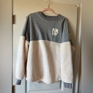 Walt Disney World Gray and Cream Sherpa